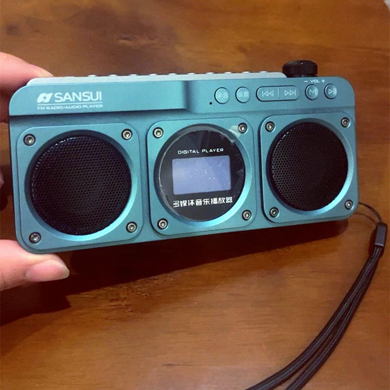 Radio FM portatile F28 Qualità - Audio Music Lyrics recensione e prezzo