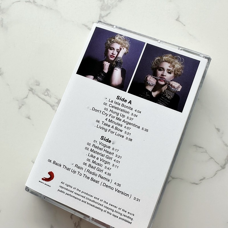 Cassetta Pop Europea e America - Audio Music Lyrics recensione e prezzo